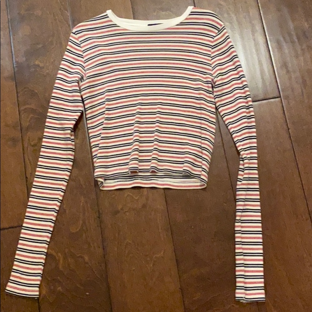 Brandy Melville long sleeve T